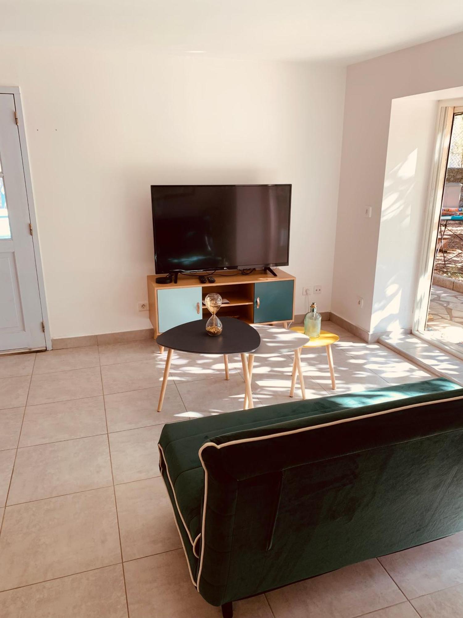 Appartement Independant Avec Jardin Et Acces Piscine ニーム エクステリア 写真